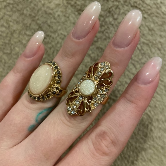 Rhinestone Knuckle Midi Rings - Gold Tone - Picture 5 of 8